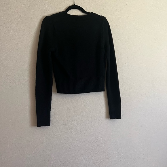 Black sweater with heart buttons - Picture 2 of 4